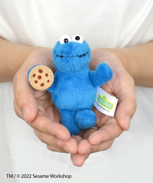 nici（ニキ）の「NICI/セサミストリート/ビーンバッグ クッキーモンスター 10cm（キーホルダー・レディース・ブルー・ONE SIZE）」の9枚目の写真