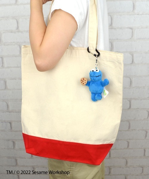 nici（ニキ）の「NICI/セサミストリート/ビーンバッグ クッキーモンスター 10cm（キーホルダー・レディース・ブルー・ONE SIZE）」の12枚目の写真