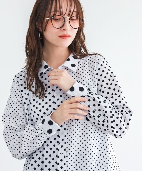 n'OrLABEL(ノアールレーベル)の「『アシンメトリードット柄シャツ』(シャツ/ブラウス・レディース・ブラック/オフホワイト・1/2/3)」の16枚目の写真
