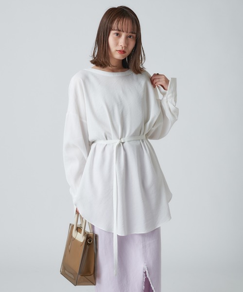 mystic(ミスティック)の「バックシャンロングシャツ(シャツ/ブラウス・レディース・ブラック/ベージュ/オフホワイト・FREE)」の2枚目の写真