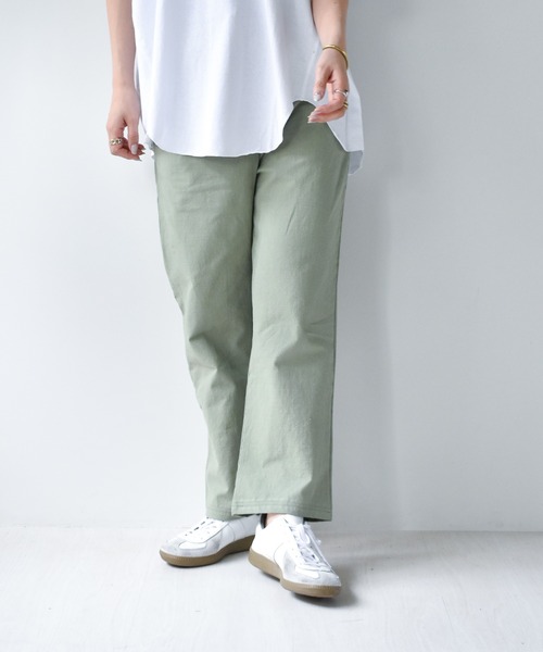 muure（ミュール）の「綿麻リラックスパンツ（その他パンツ・レディース・カーキ/ブラック/ベージュ・FREE）」の4枚目の写真