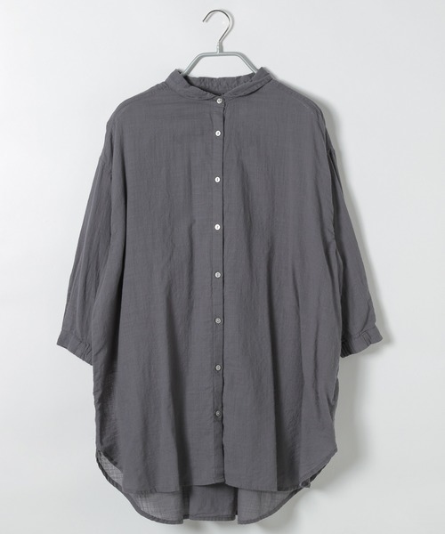 LAKOLE（ラコレ）の「スラブボイルボリュームシャツ / LAKOLE（シャツ/ブラウス・レディース・オフホワイト/サンドグレー/ワイン/グレー・SMALL/MEDIUM）」の3枚目の写真