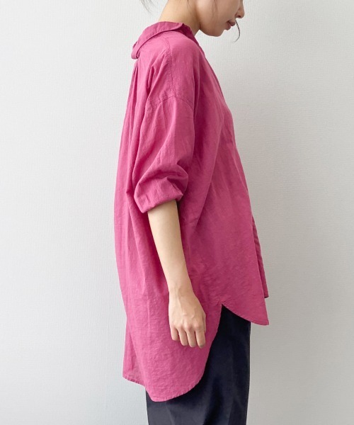 LAKOLE（ラコレ）の「スラブボイルボリュームシャツ / LAKOLE（シャツ/ブラウス・レディース・オフホワイト/サンドグレー/ワイン/グレー・SMALL/MEDIUM）」の17枚目の写真