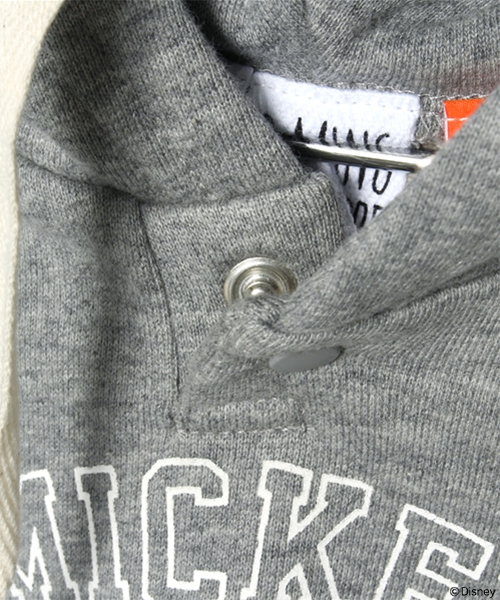 B:MING by BEAMS（ビーミングバイビームス）の「【Disney｜B:MING / ミッキーマウス プルパーカ】（パーカー・キッズ・グレー/ネイビー・100/90/150/120/140/130/110/80）」の3枚目の写真
