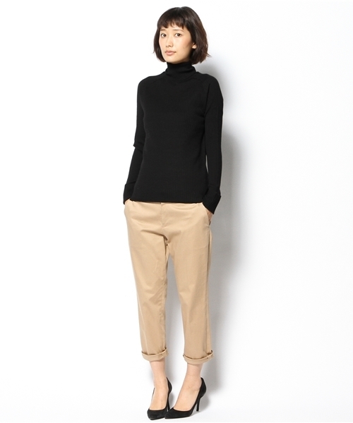 MADEMOISELLE ROPE'（マドモアゼル ロペ）の「リブタートルプルオーバー（ニット/セーター・レディース・ブラック/ホワイト・MEDIUM）」の6枚目の写真