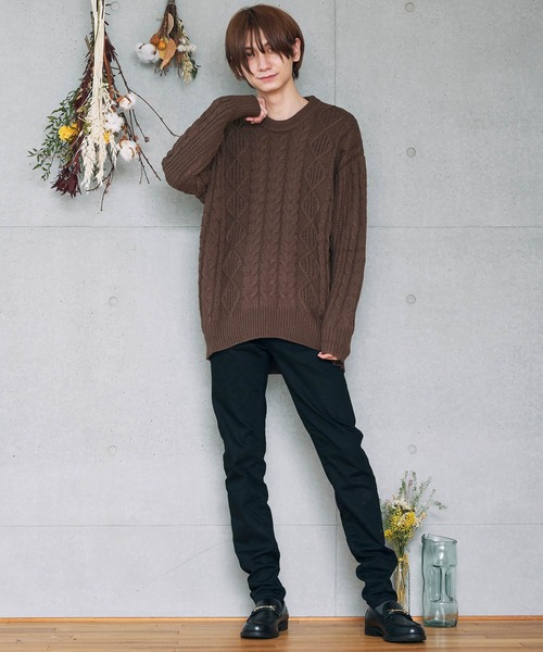 D Factory（ディー ファクトリー）の「オーバーサイズ アラン編み ビッグシルエット クルーネック ケーブルニットセーター（ニット/セーター・メンズ・杢グレー/ブラック/アイボリー/キャメル/パープル/ベージュ/ブラウン/ワイン・FREE）」の15枚目の写真