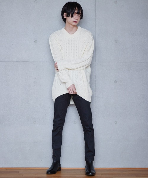 D Factory（ディー ファクトリー）の「オーバーサイズ アラン編み ビッグシルエット クルーネック ケーブルニットセーター（ニット/セーター・メンズ・杢グレー/ブラック/アイボリー/キャメル/パープル/ベージュ/ブラウン/ワイン・FREE）」の9枚目の写真