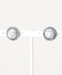 ピアス