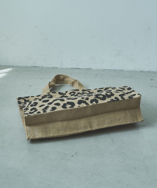 MAISON BENGAL（マイソンベンガル）の「Maison Bengal　レオパード柄BIGトート（トートバッグ・レディース・ベージュ・FREE）」の12枚目の写真
