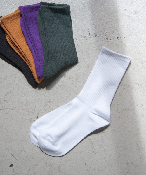SPINNS(スピンズ)の「無地リブソックス/毎日使える!通勤 通学 にも最適◎(ソックス/靴下・レディース・ホワイト/ブラック/マスタード/ダークグリーン/パープル/ブルー/オレンジ/ピンク/ライトグリーン/ブルー系その他/レッド・ONESIZE)」の2枚目の写真