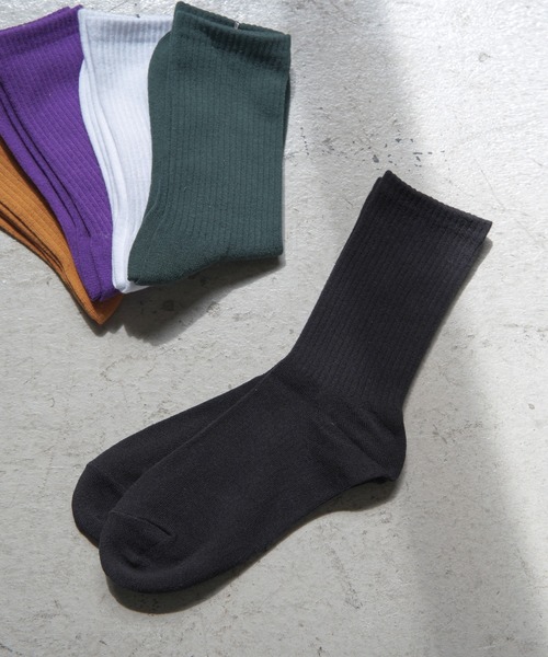 SPINNS(スピンズ)の「無地リブソックス/毎日使える!通勤 通学 にも最適◎(ソックス/靴下・レディース・ホワイト/ブラック/マスタード/ダークグリーン/パープル/ブルー/オレンジ/ピンク/ライトグリーン/ブルー系その他/レッド・ONESIZE)」の1枚目の写真