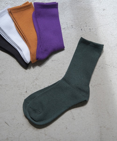 SPINNS(スピンズ)の「無地リブソックス/毎日使える!通勤 通学 にも最適◎(ソックス/靴下・レディース・ホワイト/ブラック/マスタード/ダークグリーン/パープル/ブルー/オレンジ/ピンク/ライトグリーン/ブルー系その他/レッド・ONESIZE)」の3枚目の写真