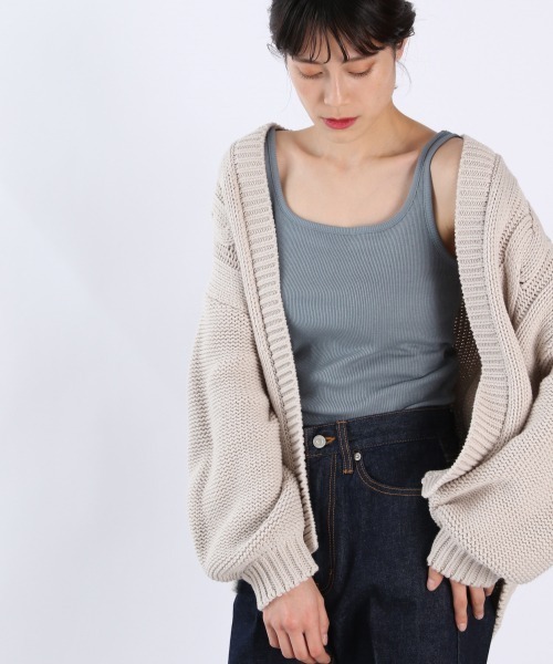 LOWRYS FARM（ローリーズファーム）の「スクエアタンク　934724（タンクトップ・レディース・チャコールグレー/ベージュ/ブルー/アイボリー/イエロー・MEDIUM/LARGE）」の4枚目の写真