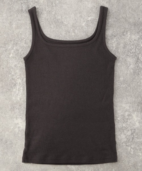 LOWRYS FARM（ローリーズファーム）の「スクエアタンク　934724（タンクトップ・レディース・チャコールグレー/ベージュ/ブルー/アイボリー/イエロー・MEDIUM/LARGE）」の9枚目の写真