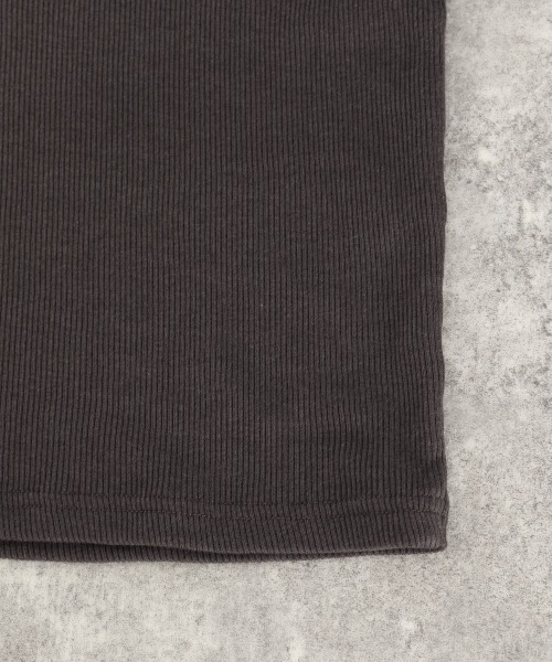 LOWRYS FARM（ローリーズファーム）の「スクエアタンク　934724（タンクトップ・レディース・チャコールグレー/ベージュ/ブルー/アイボリー/イエロー・MEDIUM/LARGE）」の12枚目の写真