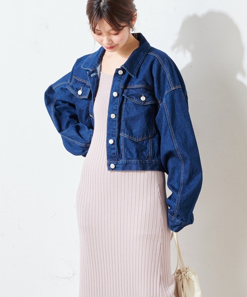 natural couture(ナチュラルクチュール)の「【WEB限定】オーバーサイズショート丈Gジャン(デニムジャケット・レディース・オフホワイト/ネイビー/ブルー・FREE)」の11枚目の写真