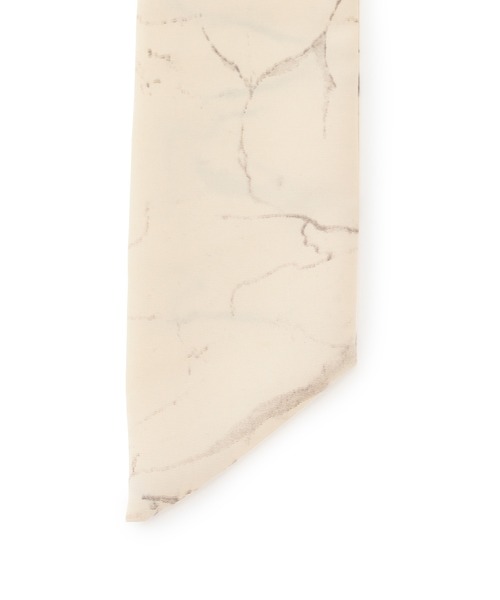 ROPE' PICNIC(ロペピクニック)の「ニュアンスカラーマーブルマルチスカーフ(バンダナ/スカーフ・レディース・オフホワイト/イエロー系その他・FREE)」の4枚目の写真