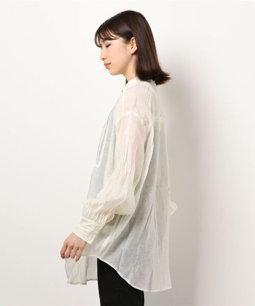 MATCH&more（マッチアンドモア）の「シアーピンタックシャツ（シャツ/ブラウス・レディース・パープル/ブラウン/オフホワイト・FREE）」の13枚目の写真