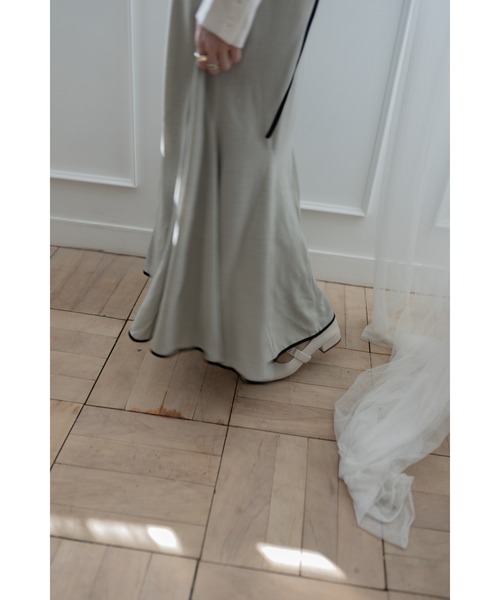 kicuri(キクリ)の「【低身長向けXSサイズ有】イージーケア/ウォッシャブル/リネンライクパイピングキャミワンピース(ワンピース・レディース・ベージュ/ミント・SMALL/X-SMALL)」の8枚目の写真