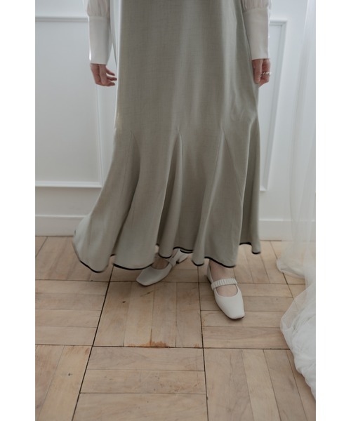 kicuri(キクリ)の「【低身長向けXSサイズ有】イージーケア/ウォッシャブル/リネンライクパイピングキャミワンピース(ワンピース・レディース・ベージュ/ミント・SMALL/X-SMALL)」の12枚目の写真