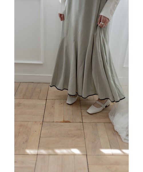 kicuri(キクリ)の「【低身長向けXSサイズ有】イージーケア/ウォッシャブル/リネンライクパイピングキャミワンピース(ワンピース・レディース・ベージュ/ミント・SMALL/X-SMALL)」の3枚目の写真