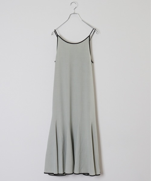 kicuri(キクリ)の「【低身長向けXSサイズ有】イージーケア/ウォッシャブル/リネンライクパイピングキャミワンピース(ワンピース・レディース・ベージュ/ミント・SMALL/X-SMALL)」の22枚目の写真