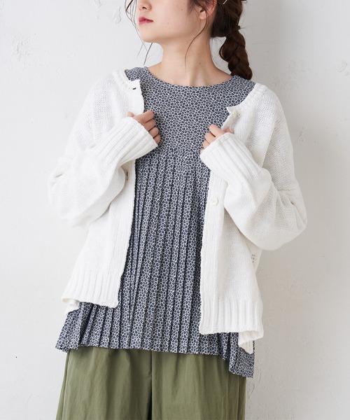 PUAL CE CIN（ピュアルセシン）の「綿麻スラブ針抜きカーディガン（カーディガン/ボレロ・レディース・ホワイト/ナチュラル/ブラック・FREE）」の4枚目の写真