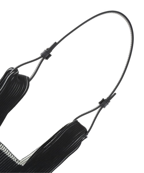 LASTFRAME（ラストフレーム）の「LASTFRAME ツートーンマーケットスモールバッグ（ショルダーバッグ・レディース・ブラック・FREE）」の9枚目の写真