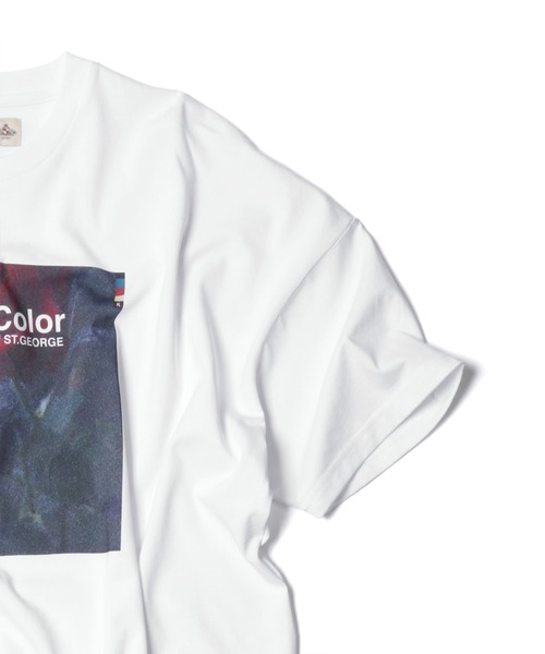 The DUFFER of ST.GEORGE（ザダファーオブセントジョージ）の「ROSE PRINT TEE：ローズプリント ビッグシルエット Tシャツ（Tシャツ/カットソー・メンズ・ホワイト/ブラック/ブラック系その他/ホワイト系その他・LARGE/X-LARGE/MEDIUM/SMALL）」の18枚目の写真