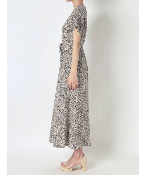 LAGUNAMOON（ラグナムーン）の「フラワーカシュクールワンピース（ワンピース・レディース・ブルー/アイボリー・MEDIUM/SMALL）」の7枚目の写真