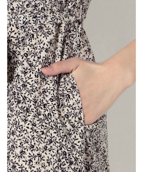 LAGUNAMOON（ラグナムーン）の「フラワーカシュクールワンピース（ワンピース・レディース・ブルー/アイボリー・MEDIUM/SMALL）」の16枚目の写真