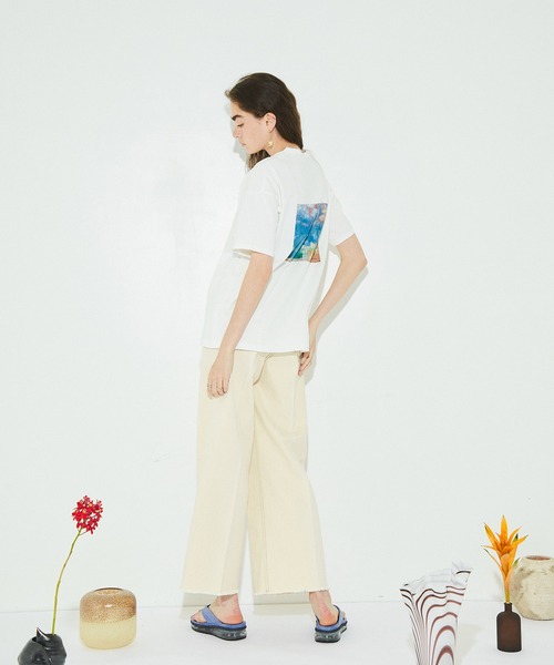 PUBLIC TOKYO(パブリックトウキョウ)の「アートグラフィックTEE/ウォッシャブル(Tシャツ/カットソー・レディース・オレンジ/ベージュ/ブルー・FREE)」の7枚目の写真