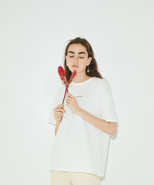 PUBLIC TOKYO(パブリックトウキョウ)の「アートグラフィックTEE/ウォッシャブル(Tシャツ/カットソー・レディース・オレンジ/ベージュ/ブルー・FREE)」の20枚目の写真