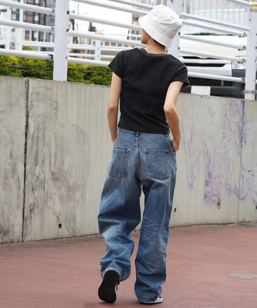 X-girl（エックスガール）の「OVAL LOGO BABY TEE（Tシャツ/カットソー・レディース・ホワイト/ブラック/ライトブルー・S/M）」の15枚目の写真