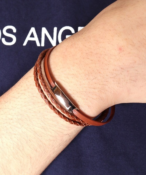 BAYBLO（ベイブロ）の「(BB)【本革】プレート 編み込み レザー ブレスレット（ブレスレット・メンズ・ホワイト/ブラック/ターコイズブルー/レッド/ネイビー/ブラウン・ONE SIZE）」の19枚目の写真
