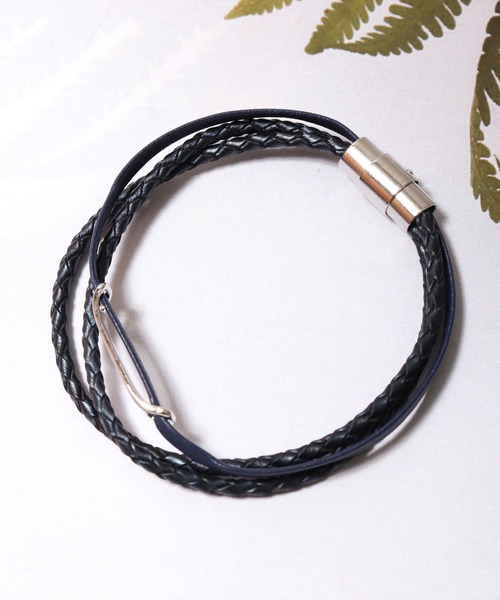 BAYBLO（ベイブロ）の「(BB)【本革】プレート 編み込み レザー ブレスレット（ブレスレット・メンズ・ホワイト/ブラック/ターコイズブルー/レッド/ネイビー/ブラウン・ONE SIZE）」の20枚目の写真
