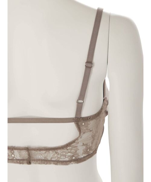 MERCURYDUO（マーキュリーデュオ）の「カップ付バックレースブラトップ（Tシャツ/カットソー・レディース・オフホワイト/ブラック/ブラウン・FREE）」の6枚目の写真
