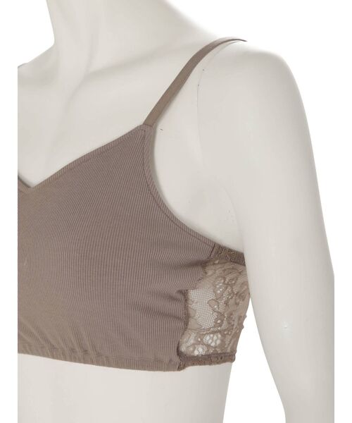 MERCURYDUO（マーキュリーデュオ）の「カップ付バックレースブラトップ（Tシャツ/カットソー・レディース・オフホワイト/ブラック/ブラウン・FREE）」の5枚目の写真