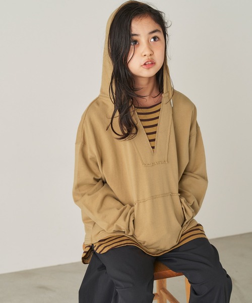 ＆yam（アンドヤム）の「USA裏毛フェイクレイヤーメキシカンパーカ（パーカー・キッズ・ブルー/ホワイト/ブラック/ベージュ・110-120cm/140-150cm/150-160cm/120-130cm/130-140cm）」の3枚目の写真