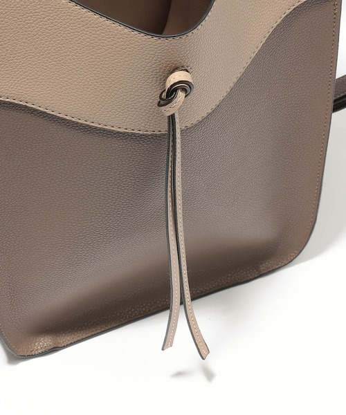 Andemiu(アンデミュウ)の「【ブラックWEB限定】ノットハンドルトート956739(ショルダーバッグ・レディース・ブラック/ベージュ/ブラウン・FREE)」の10枚目の写真