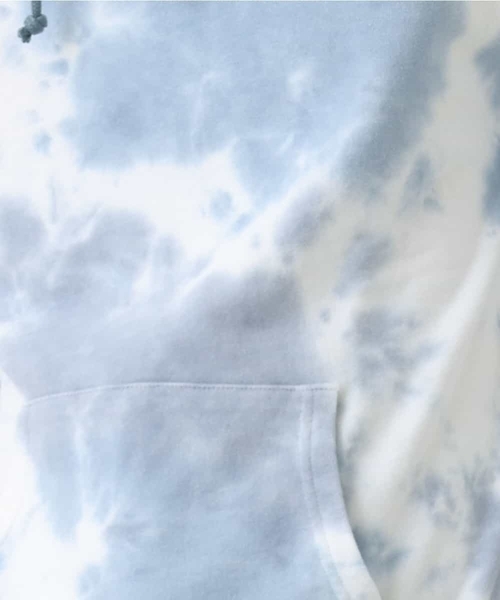 MK MICHEL KLEIN HOMME （エムケーミッシェルクランオム）の「タイダイプルオーバーパーカー（パーカー・メンズ・ライトブルー/ベージュ/ブラック・51/46/48）」の6枚目の写真