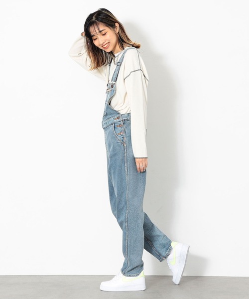 EDWIN(エドウィン)の「STEPMARK レトロオーバーオール(サロペット/オーバーオール・レディース・ライトブルー/ライトブラック・SMALL/MEDIUM/LARGE)」の5枚目の写真