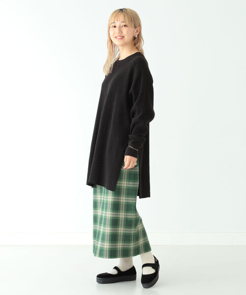 BEAMS BOY(ビームスボーイ)の「BEAMS BOY / サーマル ビッグシルエット クルー カットソー(Tシャツ/カットソー・レディース・チャコールグレー/オフホワイト・ONE SIZE)」の16枚目の写真