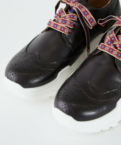 FRAPBOIS（フラボア）の「ブローグスニーカー（スニーカー・レディース・ブラウン/ブラック・1/3/0/2）」の10枚目の写真