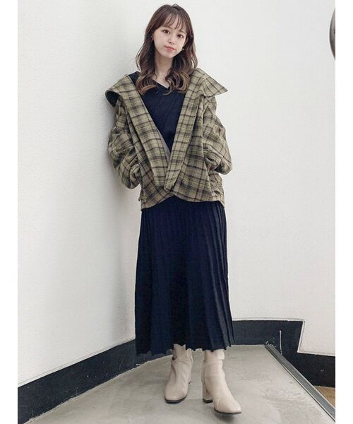 dazzlin（ダズリン）の「フェミニンカラーシングルコート（その他アウター・レディース・ブルー/アイボリー/その他1・FREE）」の7枚目の写真