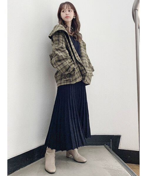 dazzlin（ダズリン）の「フェミニンカラーシングルコート（その他アウター・レディース・ブルー/アイボリー/その他1・FREE）」の21枚目の写真