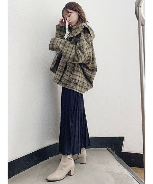 dazzlin（ダズリン）の「フェミニンカラーシングルコート（その他アウター・レディース・ブルー/アイボリー/その他1・FREE）」の8枚目の写真