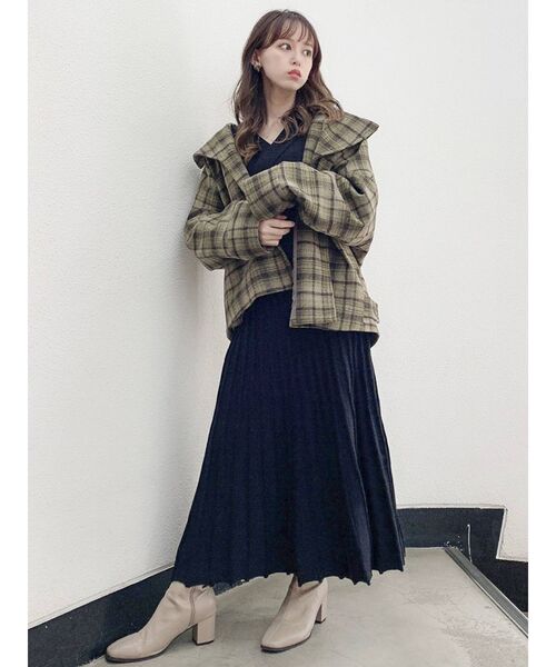 dazzlin（ダズリン）の「フェミニンカラーシングルコート（その他アウター・レディース・ブルー/アイボリー/その他1・FREE）」の22枚目の写真