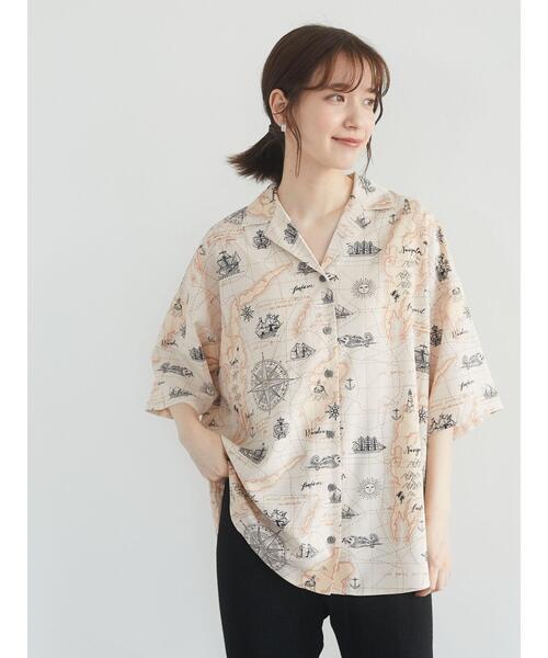 RAY CASSIN FAVORI（レイカズンフェバリ）の「・RAY CASSIN アートガラカイキンシャツチュニック＊（シャツ/ブラウス・レディース・グレー/ブラック/ライトベージュ・FREE）」の4枚目の写真