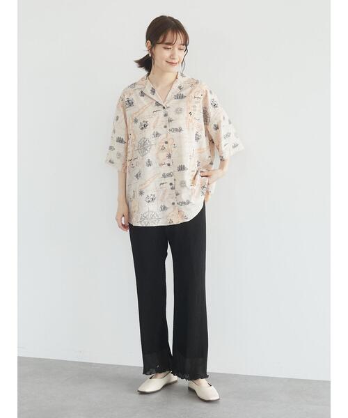 RAY CASSIN FAVORI（レイカズンフェバリ）の「・RAY CASSIN アートガラカイキンシャツチュニック＊（シャツ/ブラウス・レディース・グレー/ブラック/ライトベージュ・FREE）」の5枚目の写真